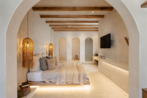 Stoa Suites